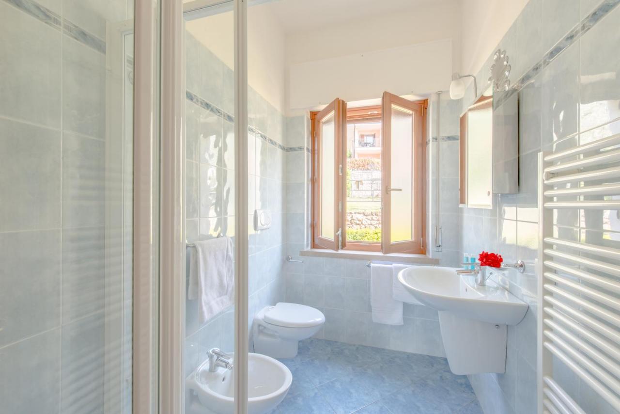 Villa Due Leoni - Residence Brenzone sul Garda Eksteriør bilde