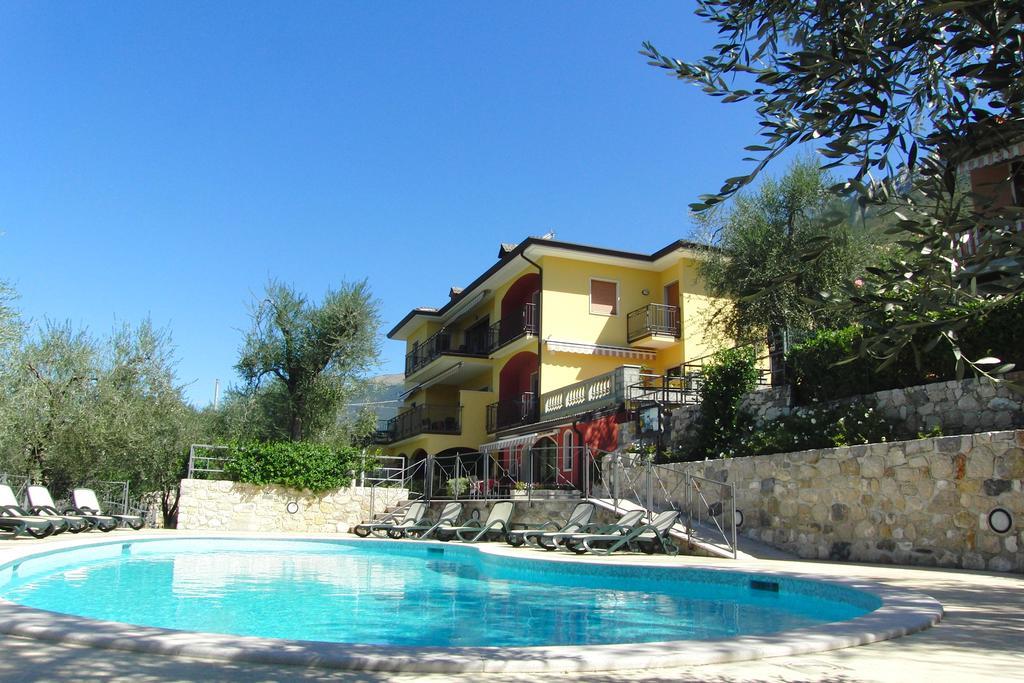 Villa Due Leoni - Residence Brenzone sul Garda Eksteriør bilde